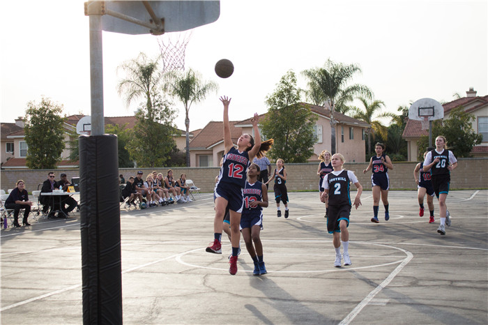 GoldBasketball-17